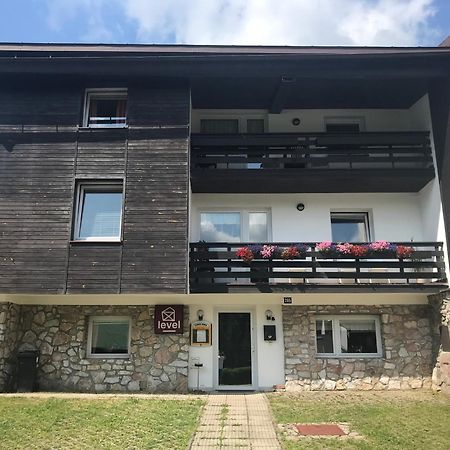 Penzion Level Pec pod Snezkou Exteriör bild