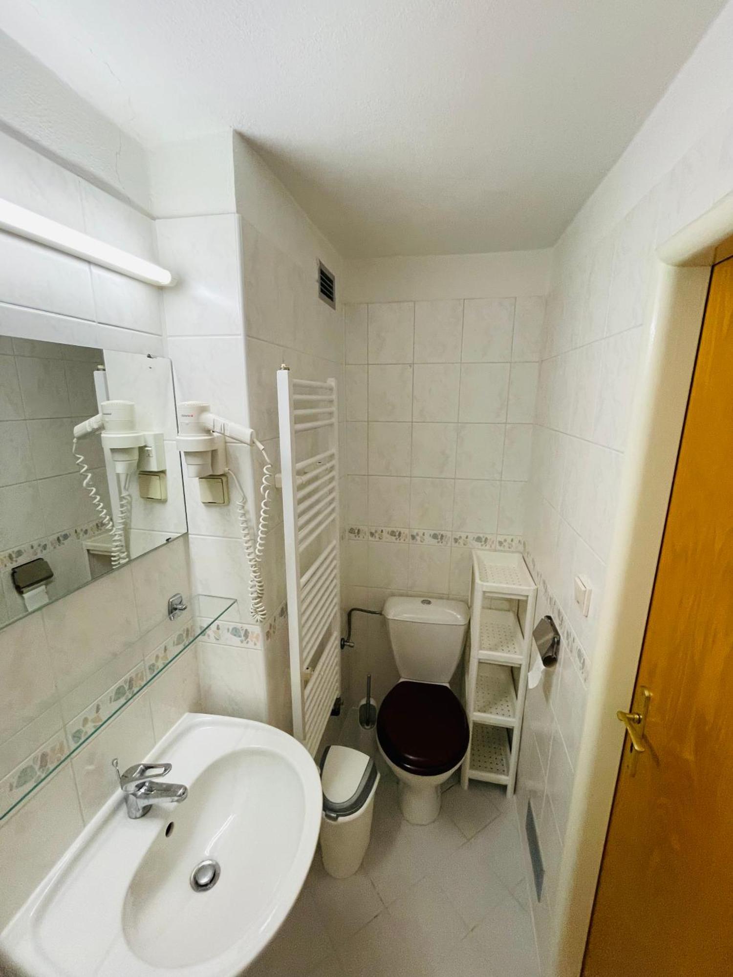 Penzion Level Pec pod Snezkou Exteriör bild